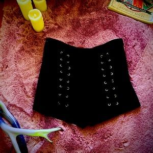 Windsor Black Laced Up Shorts🖤 Size Small
